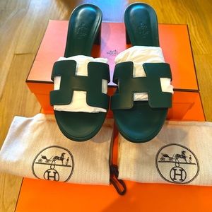 NEW OASIS HERMES 🏷️